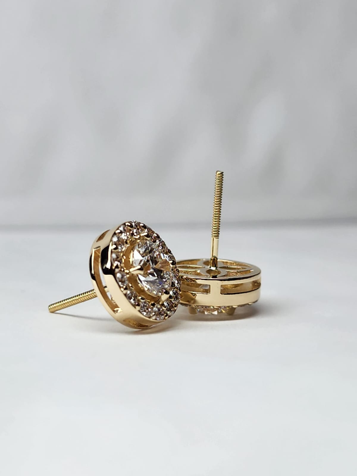Studs Earrings -2.8 ct Lab Grown Diamonds