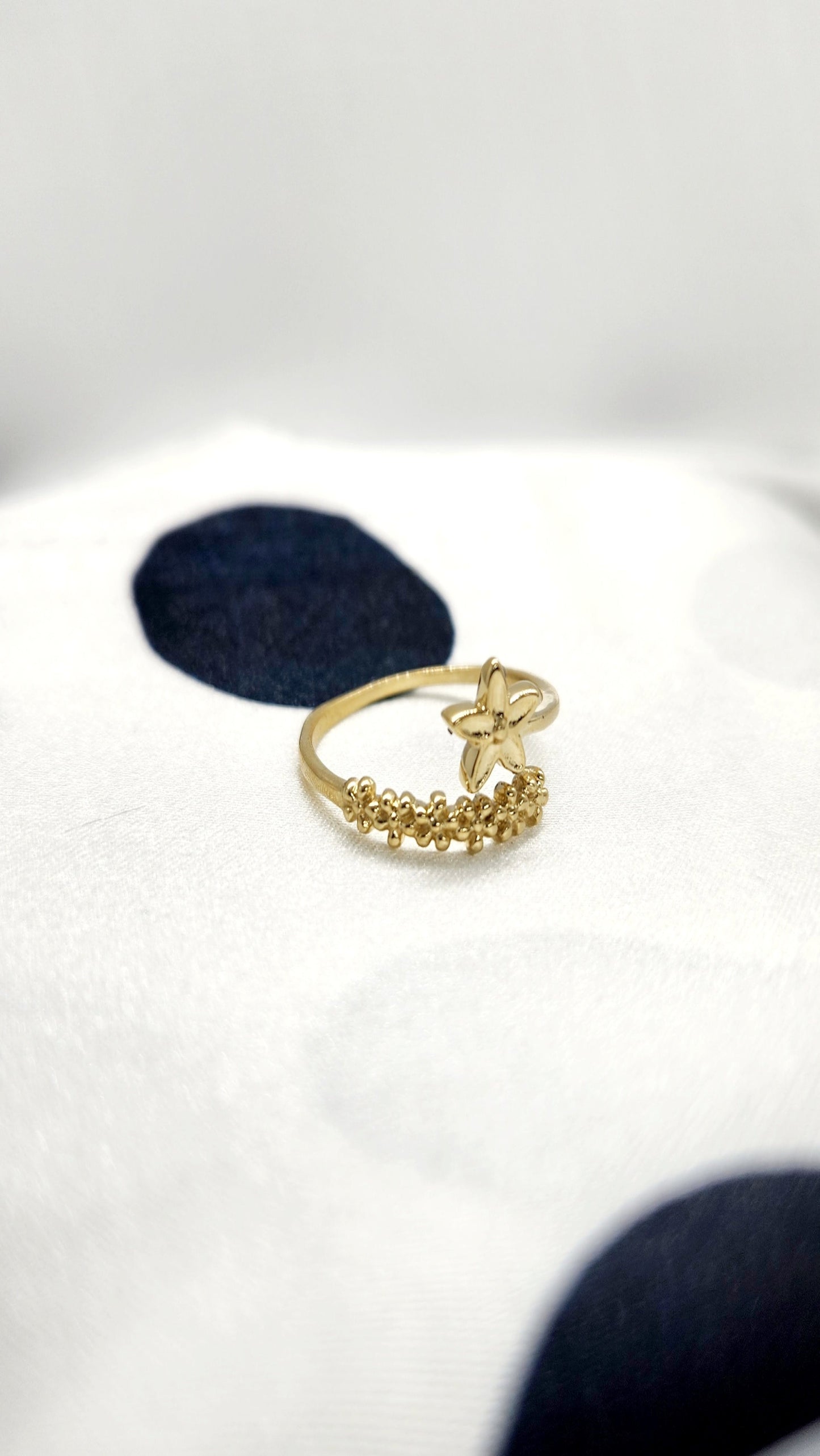 Solid Yellow Gold Adjustable Star Ending Ring