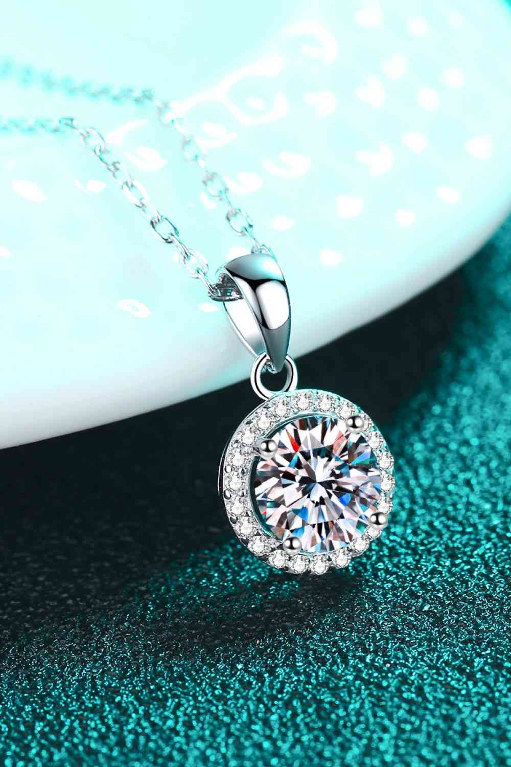 1 Carat Moissanite Round Pendant Chain Necklace